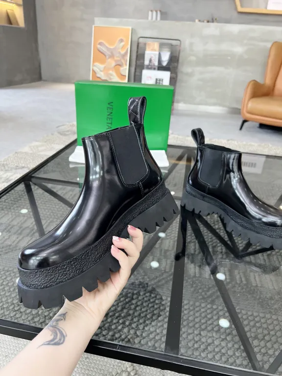 Bottega Veneta Shoe 